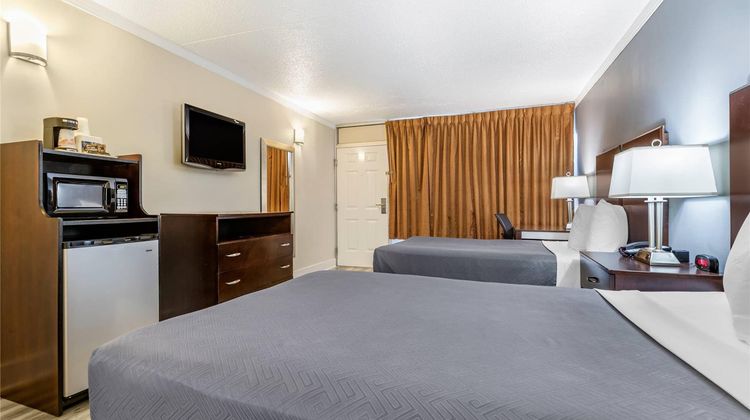 Econo Lodge Conway Room