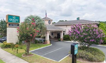 Quality Inn Goose Creek