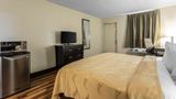 <b>Quality Inn Goose Creek Room</b>. Images powered by <a href="https://iceportal.shijigroup.com/" title="IcePortal" target="_blank">IcePortal</a>.
