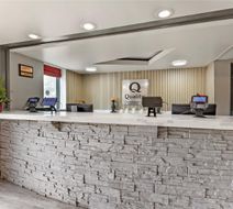 Quality Inn Goose Creek Lobby