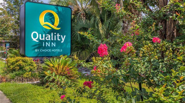 Quality Inn Goose Creek Exterior