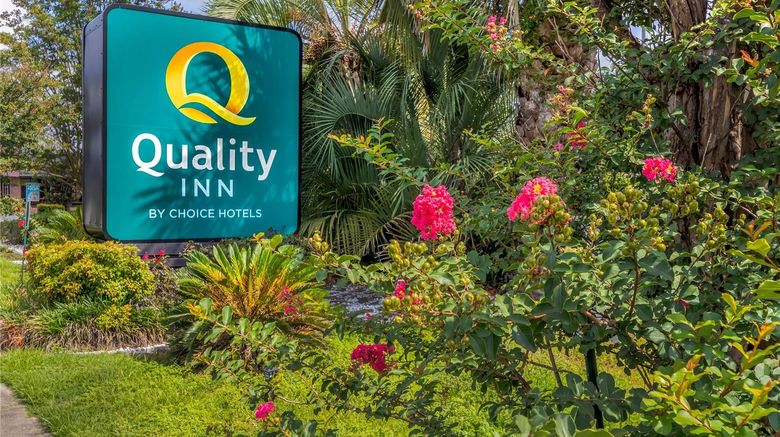 <b>Quality Inn Goose Creek Exterior</b>. Images powered by <a href="https://iceportal.shijigroup.com/" title="IcePortal" target="_blank">IcePortal</a>.