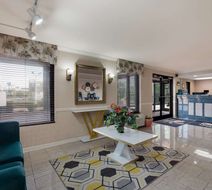Quality Inn Fort Jackson Lobby