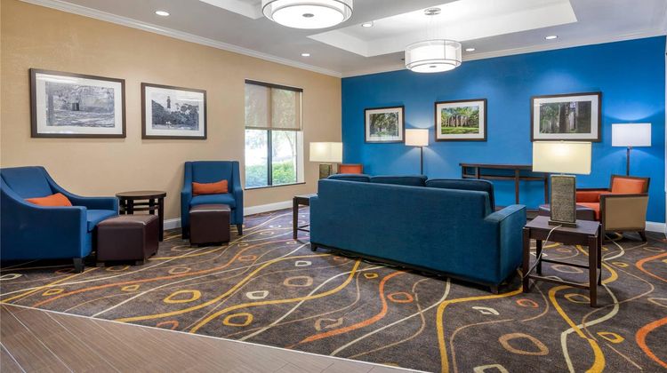 Comfort Suites Lobby