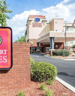 Comfort Suites