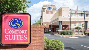 Comfort Suites