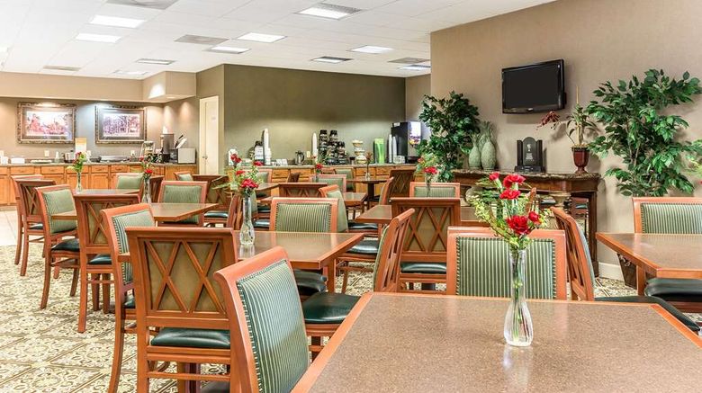 <b>Quality Inn and Suites Georgetown Restaurant</b>. Images powered by <a href="https://iceportal.shijigroup.com/" title="IcePortal" target="_blank">IcePortal</a>.