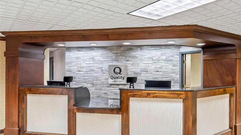 <b>Quality Inn & Suites Civic Center Lobby</b>. Images powered by <a href="https://iceportal.shijigroup.com/" title="IcePortal" target="_blank">IcePortal</a>.