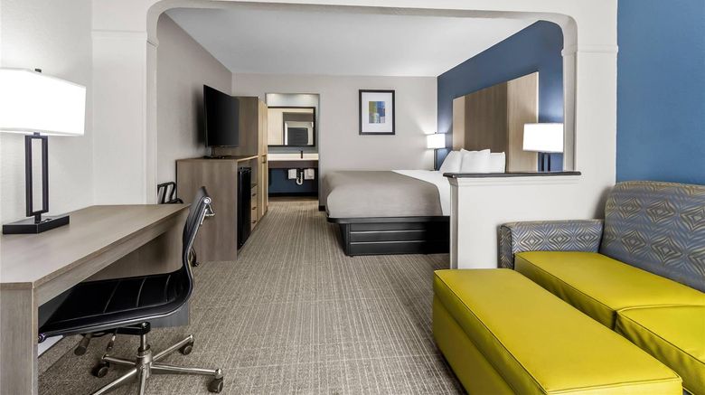 <b>Quality Inn & Suites Civic Center Suite</b>. Images powered by <a href="https://iceportal.shijigroup.com/" title="IcePortal" target="_blank">IcePortal</a>.