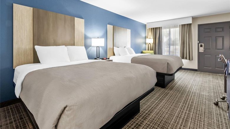 <b>Quality Inn & Suites Civic Center Room</b>. Images powered by <a href="https://iceportal.shijigroup.com/" title="IcePortal" target="_blank">IcePortal</a>.