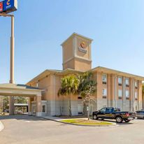 Comfort Inn and Suites Airport