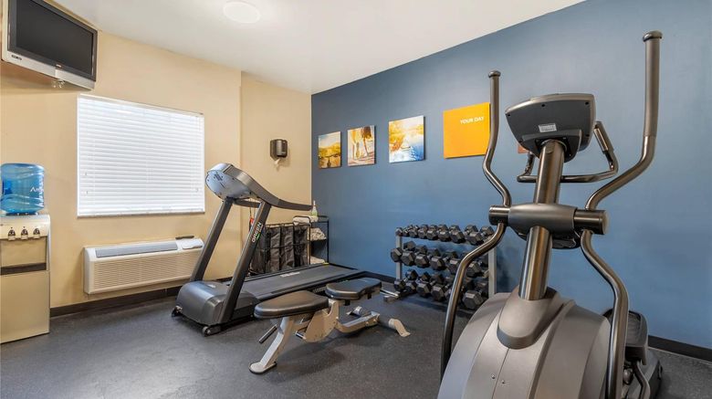 <b>Comfort Inn and Suites Airport Health</b>. Images powered by <a href="https://iceportal.shijigroup.com/" title="IcePortal" target="_blank">IcePortal</a>.