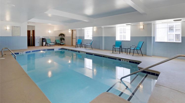 Comfort Inn and Suites Airport Pool