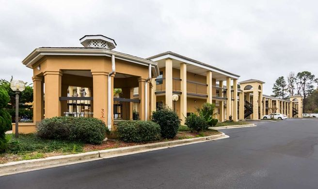 Suburban Studios Exterior