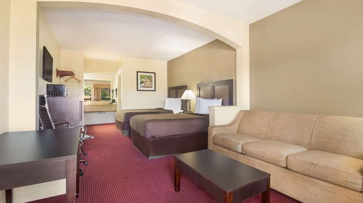 Suburban Studios Suite