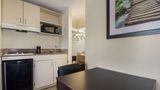 <b>Suburban Studios Room</b>. Images powered by <a href="https://iceportal.shijigroup.com/" title="IcePortal" target="_blank">IcePortal</a>.