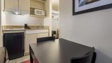 <b>Suburban Studios Room</b>. Images powered by <a href="https://iceportal.shijigroup.com/" title="IcePortal" target="_blank">IcePortal</a>.