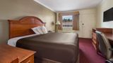 <b>Suburban Studios Room</b>. Images powered by <a href="https://iceportal.shijigroup.com/" title="IcePortal" target="_blank">IcePortal</a>.