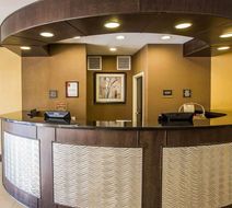 Comfort Suites Lobby