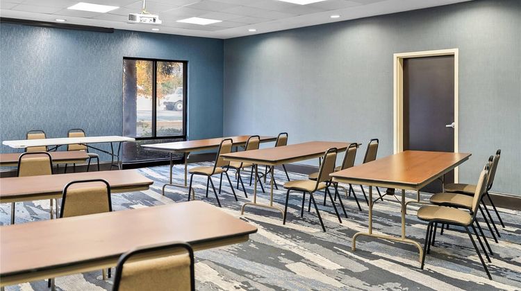 Comfort Suites Meeting