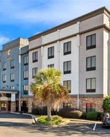 Comfort Suites