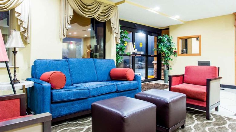 <b>Comfort Inn Hotel Columbia Lobby</b>. Images powered by <a href="https://iceportal.shijigroup.com/" title="IcePortal" target="_blank">IcePortal</a>.