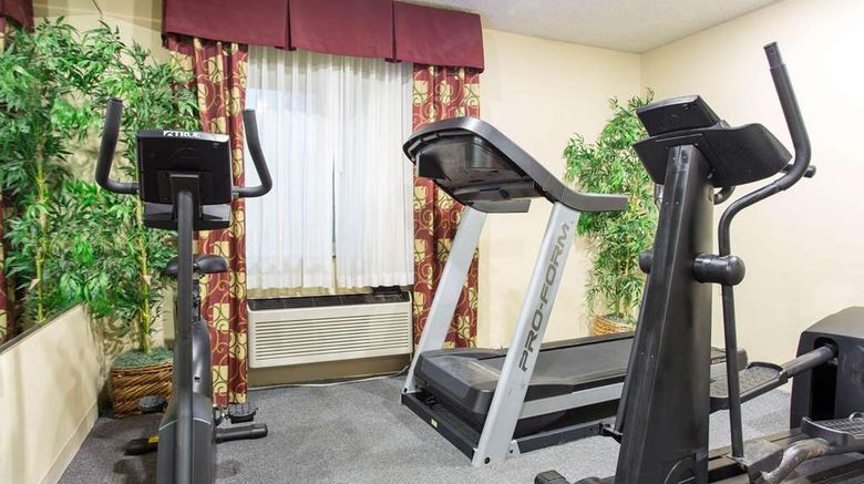 <b>Comfort Inn Hotel Columbia Health</b>. Images powered by <a href="https://iceportal.shijigroup.com/" title="IcePortal" target="_blank">IcePortal</a>.