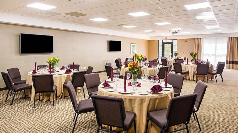 <b>Comfort Suites Greenville South Meeting</b>. Images powered by <a href="https://iceportal.shijigroup.com/" title="IcePortal" target="_blank">IcePortal</a>.
