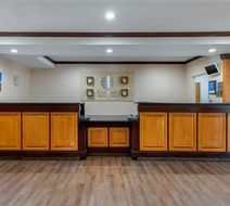Comfort Inn and Suites Camden Lobby