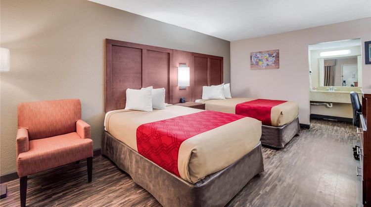 Econo Lodge Walterboro I-95 Room