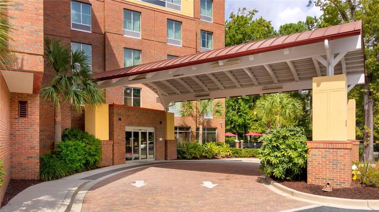 Comfort Suites West Of Ashley Exterior