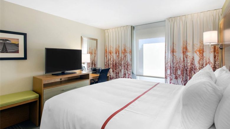 <b>Gallus Stadium Park Inn, an Ascend Hotel Room</b>. Images powered by <a href="https://iceportal.shijigroup.com/" title="IcePortal" target="_blank">IcePortal</a>.