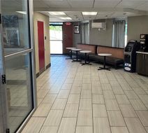 Gallus Stadium Park Inn, an Ascend Hotel Lobby