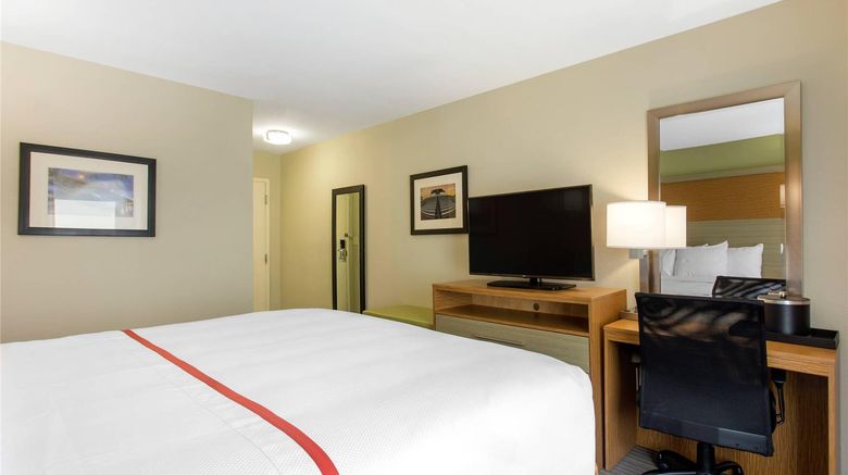 <b>Gallus Stadium Park Inn, an Ascend Hotel Room</b>. Images powered by <a href="https://iceportal.shijigroup.com/" title="IcePortal" target="_blank">IcePortal</a>.