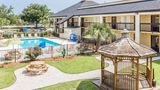 <b>Quality Inn Mount Pleasant Pool</b>. Images powered by <a href="https://iceportal.shijigroup.com/" title="IcePortal" target="_blank">IcePortal</a>.