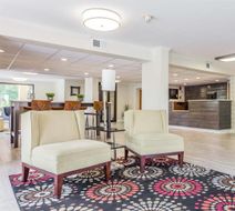 Quality Inn Mount Pleasant Lobby