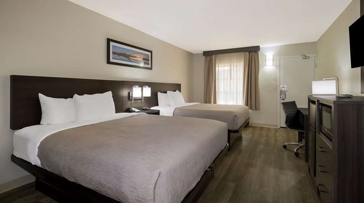 Quality Inn Coliseum Room