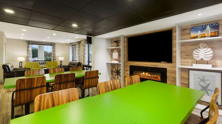 Quality Inn Coliseum Restaurant