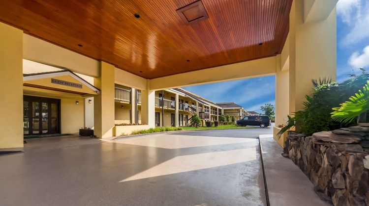 Quality Inn Coliseum Exterior