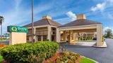 Quality Inn Coliseum Exterior
