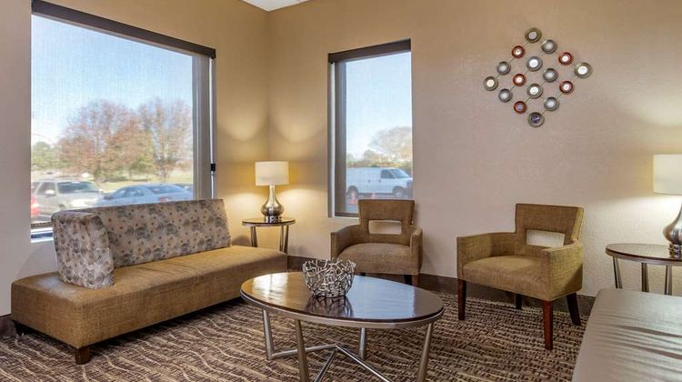 Comfort Inn At The Park Lobby