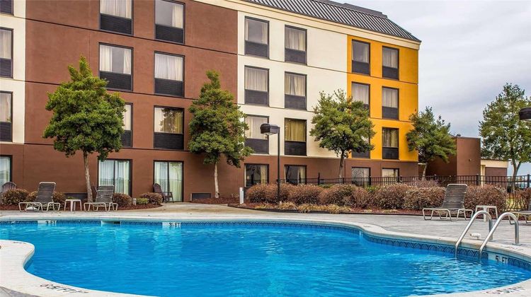 Comfort Inn At The Park Pool