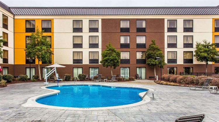 Comfort Inn At The Park Pool