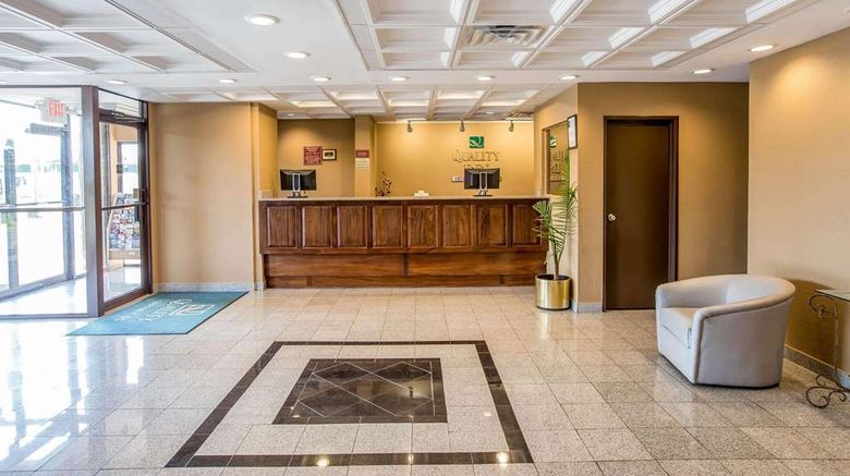 <b>Quality Inn Gaffney Lobby</b>. Images powered by <a href="https://iceportal.shijigroup.com/" title="IcePortal" target="_blank">IcePortal</a>.