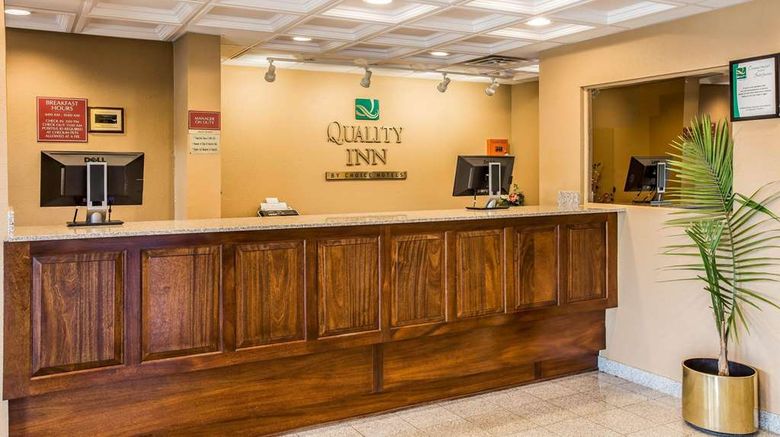 <b>Quality Inn Gaffney Lobby</b>. Images powered by <a href="https://iceportal.shijigroup.com/" title="IcePortal" target="_blank">IcePortal</a>.