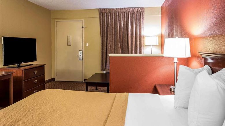 <b>Quality Inn Gaffney Room</b>. Images powered by <a href="https://iceportal.shijigroup.com/" title="IcePortal" target="_blank">IcePortal</a>.