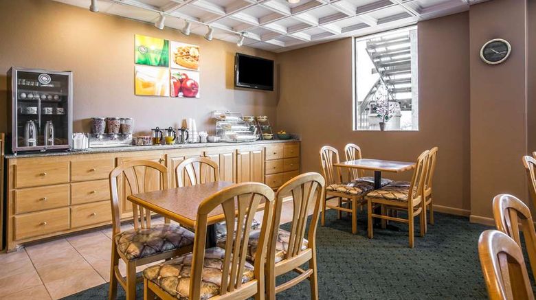 <b>Quality Inn Gaffney Restaurant</b>. Images powered by <a href="https://iceportal.shijigroup.com/" title="IcePortal" target="_blank">IcePortal</a>.