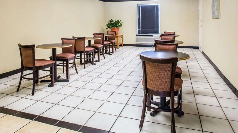 <b>Rodeway Inn Spartanburg Restaurant</b>. Images powered by <a href="https://iceportal.shijigroup.com/" title="IcePortal" target="_blank">IcePortal</a>.