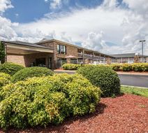 Rodeway Inn Spartanburg Exterior