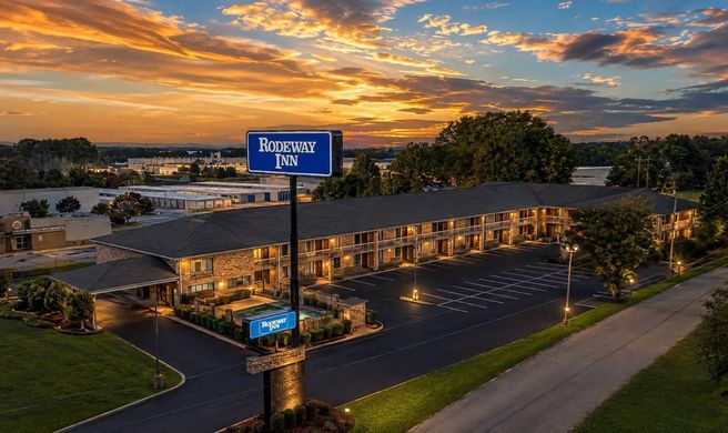 Rodeway Inn Spartanburg Exterior